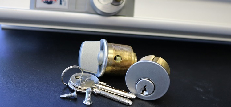 Commercial Lock Installation Reedley